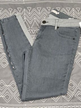 Victoria Beckham Two Toned Skinny Jeans Size 26